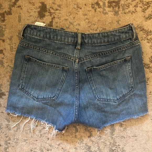H&M Jean Shorts - Picture 2 of 3
